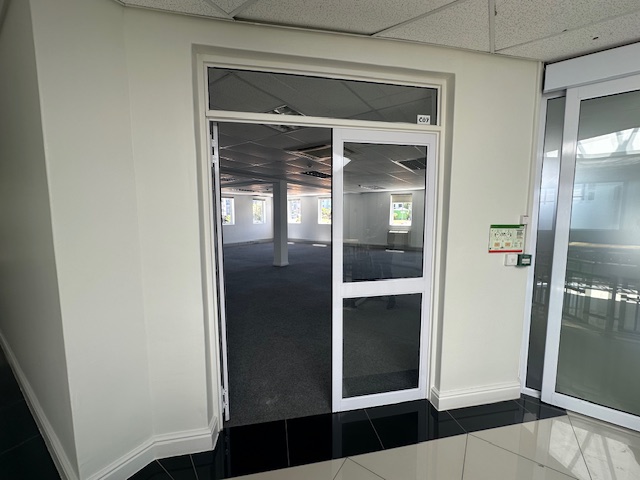 To Let commercial Property for Rent in Techno Park Western Cape